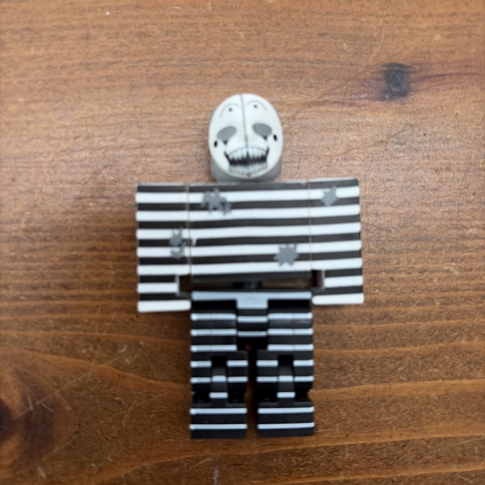 Roblox Zach Nolan Figure No accessories